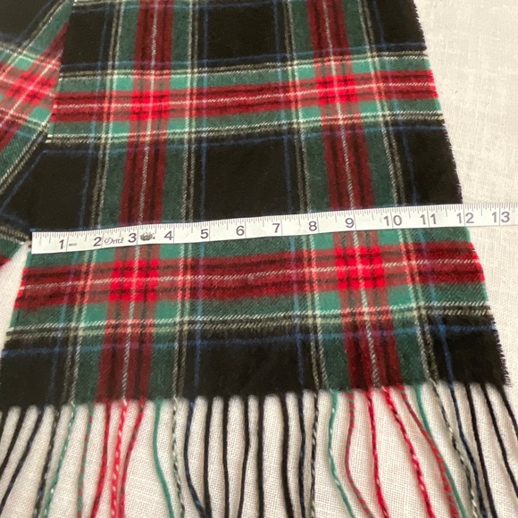 Louisa Perini 100% Cashmere Plaid Fringed Unisex Scarf 12”x66” NWOT - Picture 4 of 7